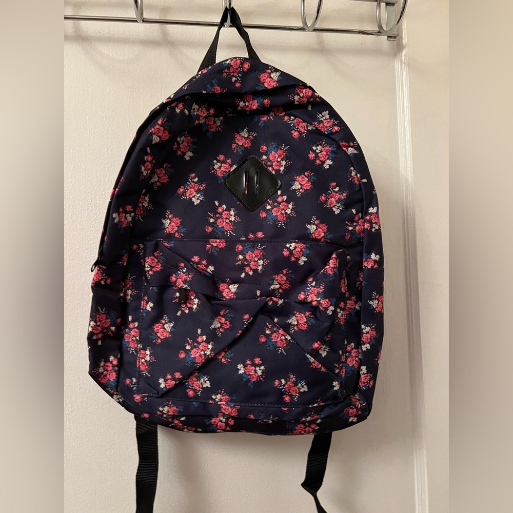 Arizona Jean Company Navy Floral Backpack